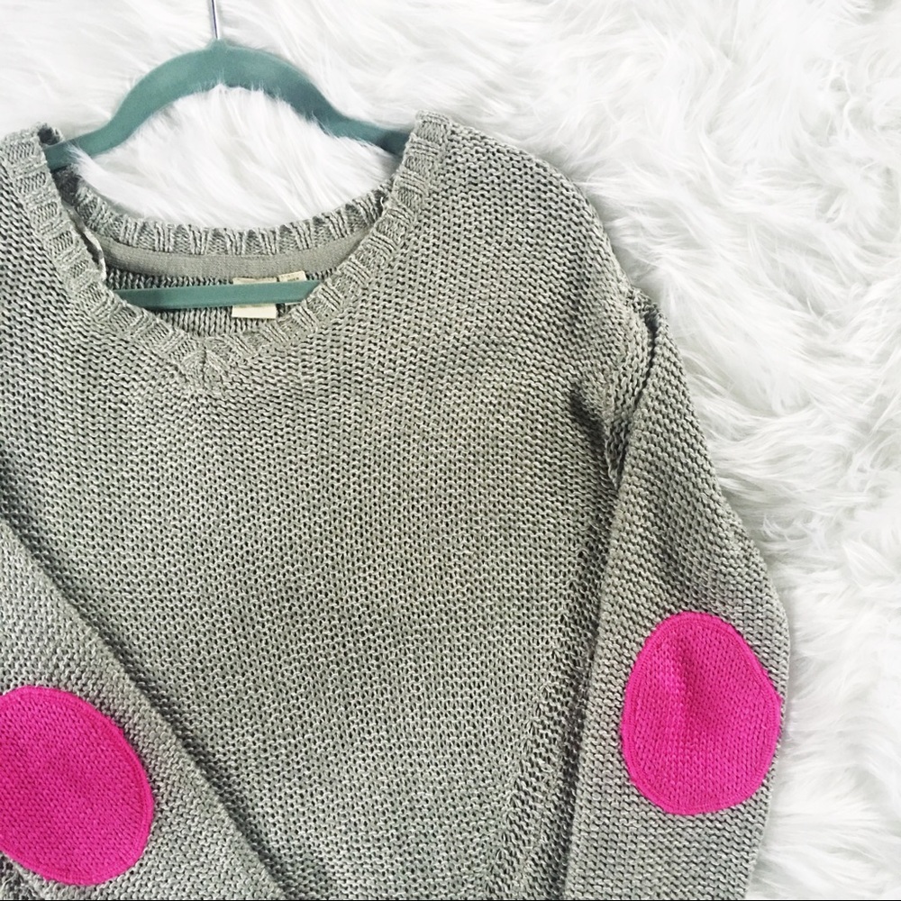  Cloth by design Grey Knit Sweater 